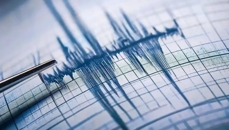 Rusya'da 8 Büyüklüğünde Deprem Gerçekleşti: Tsunami Tehlikesi Kapıda