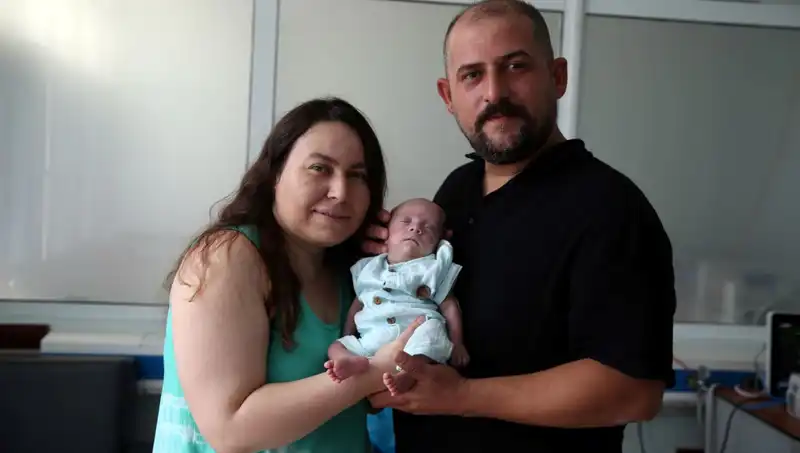 800 Gram Doğdu, 4 Ay Yoğun Bakımda Kaldı: Küçük Behram’ın Hayat Mücadelesi