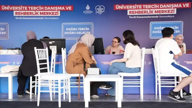 İstanbul'da 24 Yeni Tercih Danışma Merkezi Açıldı: Nerelerde?