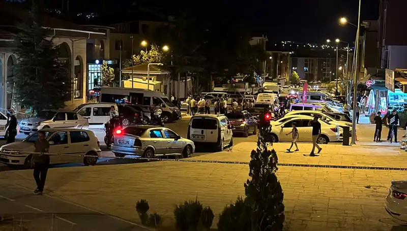 İki Aile Arasında Korkunç Kavga: 3 Yaralı, 1’i Ağır