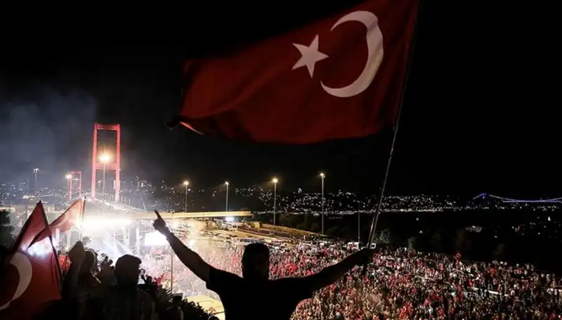 15 Temmuz’un Anısına Yazılan Destan: "En Uzun Gece" Külliye'de Sahne Alıyor
