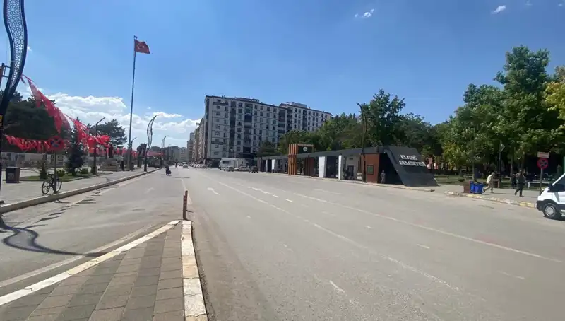 Elazığ'ın Sokakları Neden Boş Kaldı? Kentteki Sakinlik Nedeni Nedir?