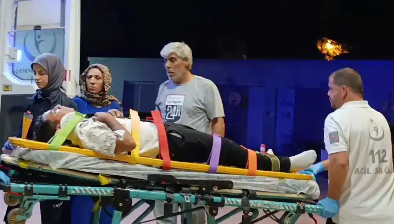 Genç Mert'in Balkondan Düşmesi, Aileyi Derin Bir Üzüntüye Boğdu