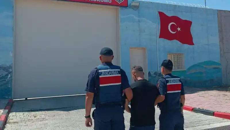 Afyon'da Suç Şebekesine Darbe: 9 Kişi Yakalandı